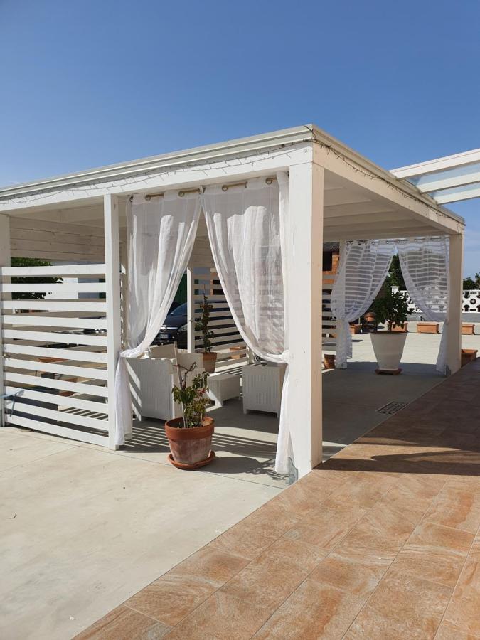 Luxury Casello 28 Affitti Brevi Marconia Buitenkant foto